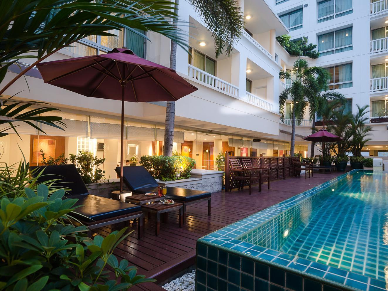 At Ease Saladaeng By Aetas Hotel Bangkok Eksteriør billede